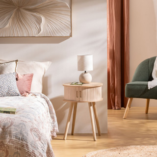 Table de chevet 2 portes en bois NYSOS - Crème